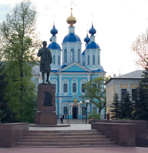 Памятник Зое Космодемьянской в Тамбове
